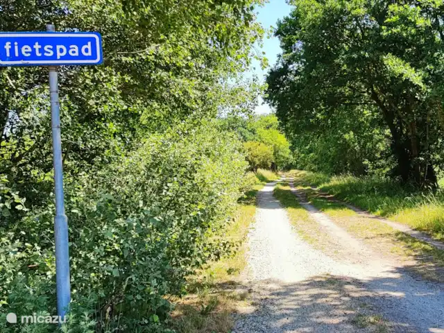 Chalet en el verde en Países Bajos, Frise, Drachtstercompagnie - chalet Rutas ciclistas cercanas