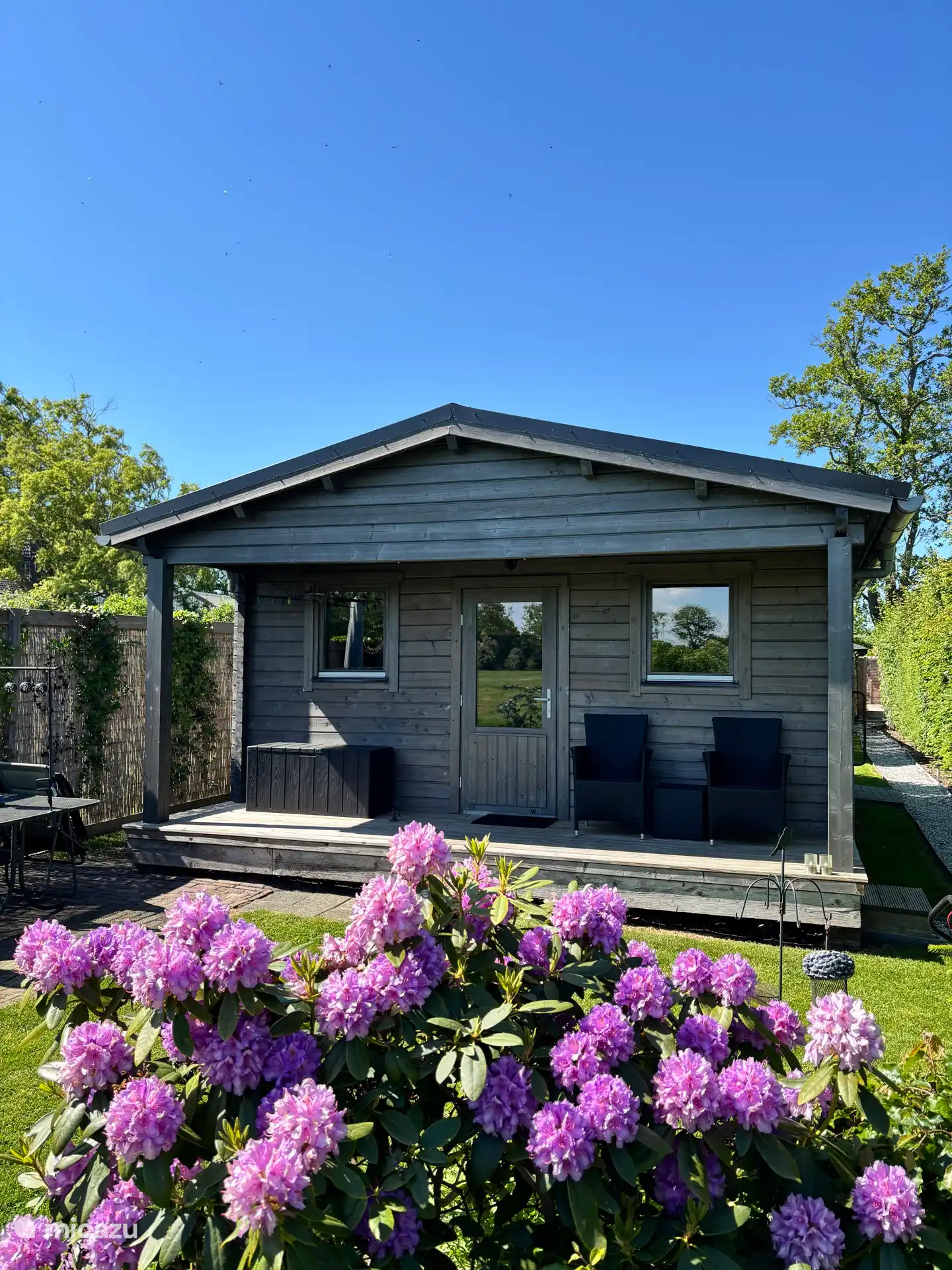 chalet, Drachtstercompagnie, Frise, Pays-Bas - Chalet au vert