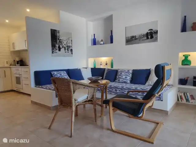 Apartamento en primera línea de playa Ibiza en España, Ibiza, Cala Tarida - casa vacacional Salón