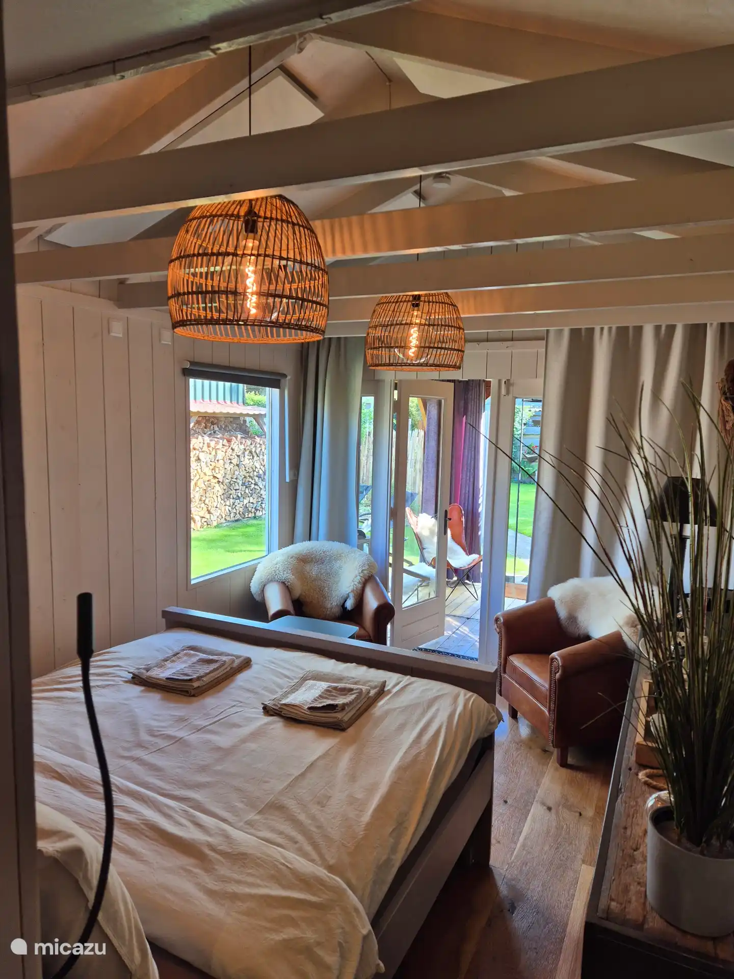 Atmosphere impression of the barn house 