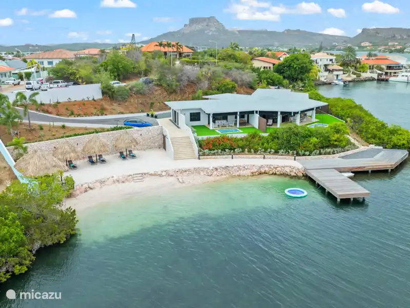 Dolce Vita Beach - Waterfront A huren in Curaçao, Banda Ariba (oost), Jan Sofat - Bungalow Dolce Vita Beach - Waterfront A huren in Curaçao, Banda Ariba (oost), Jan Sofat - Bungalow