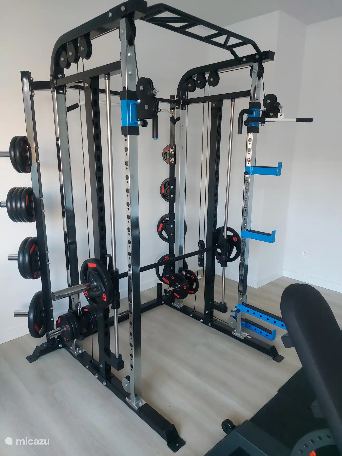 Möchten Sie während Ihres Urlaubs in Bewegung bleiben? Nutzen Sie das gut ausgestattete Fitnessstudio, das Training unter der spanischen Sonne war noch nie so einfach!