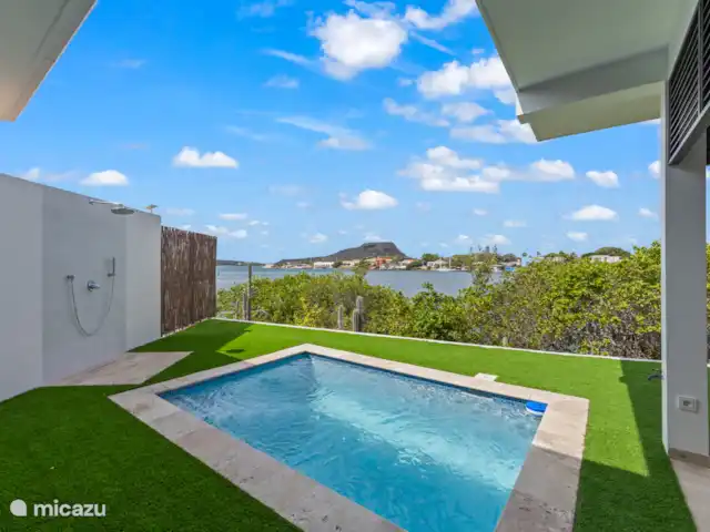 Dolce Vita Beach - Waterfront C huren in Curaçao, Banda Ariba (oost), Jan Sofat - bungalow Eigen privézwembad en verfrissende buitendouche