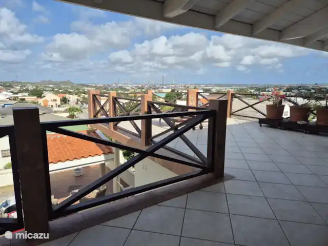 Location de Vacances Curaçao, Curaçao-Centre, Saliña, villa - Casa Seru Zen Vue sur la terrasse avant