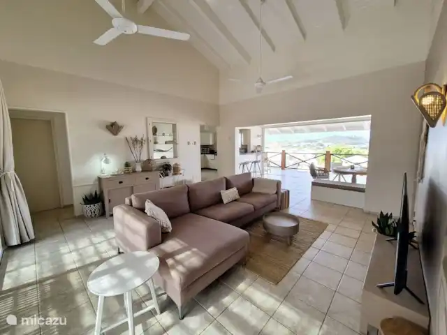 Location de Vacances Curaçao, Curaçao-Centre, Saliña, villa - Casa Seru Zen Salon avec télévision intelligente