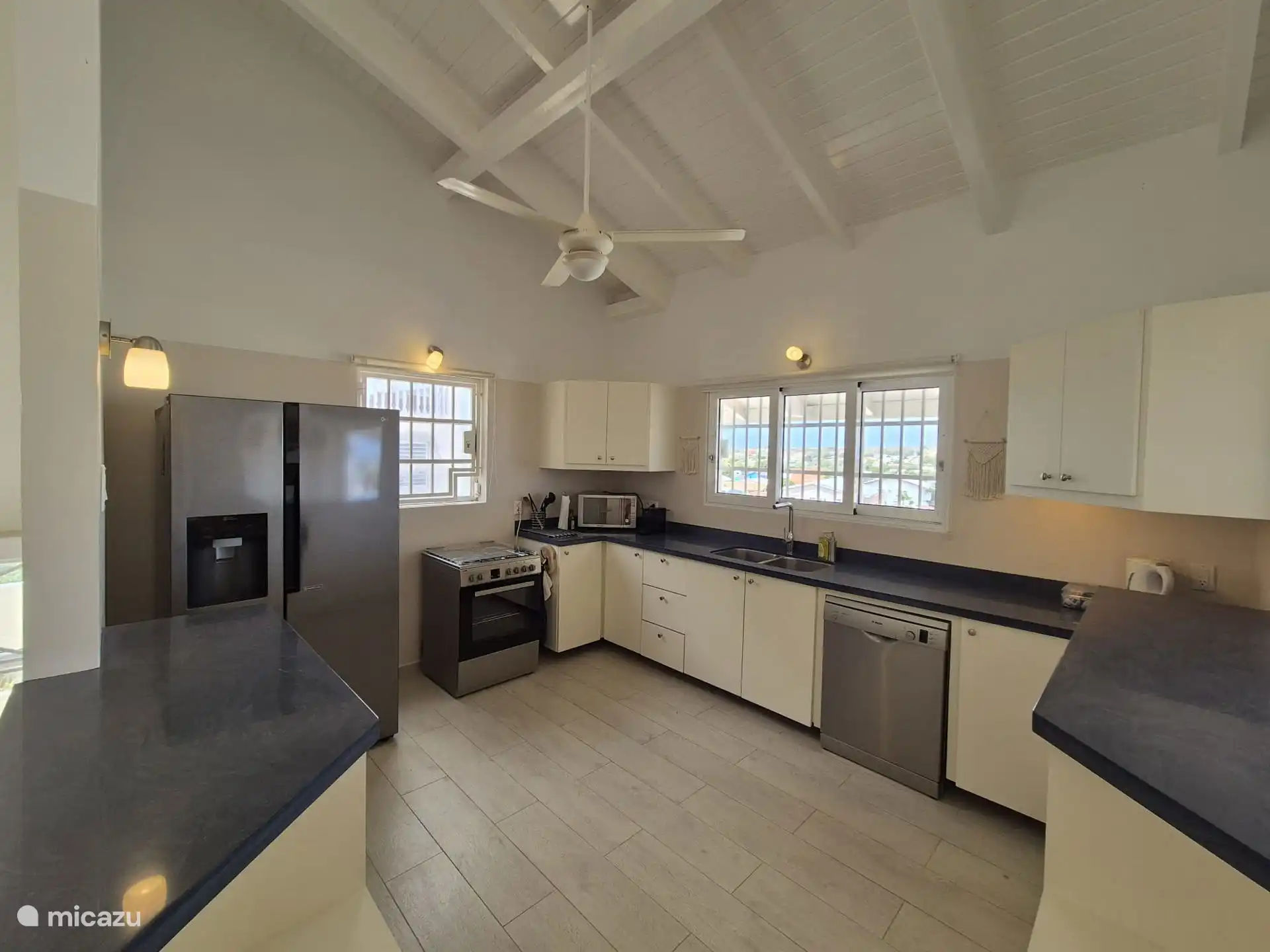 Cuisine entièrement équipée