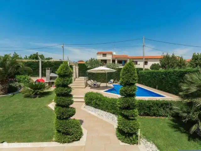 Villa Anabel | Croatie, Istrie, Kastelir-Labinci - villa jardin + piscine
