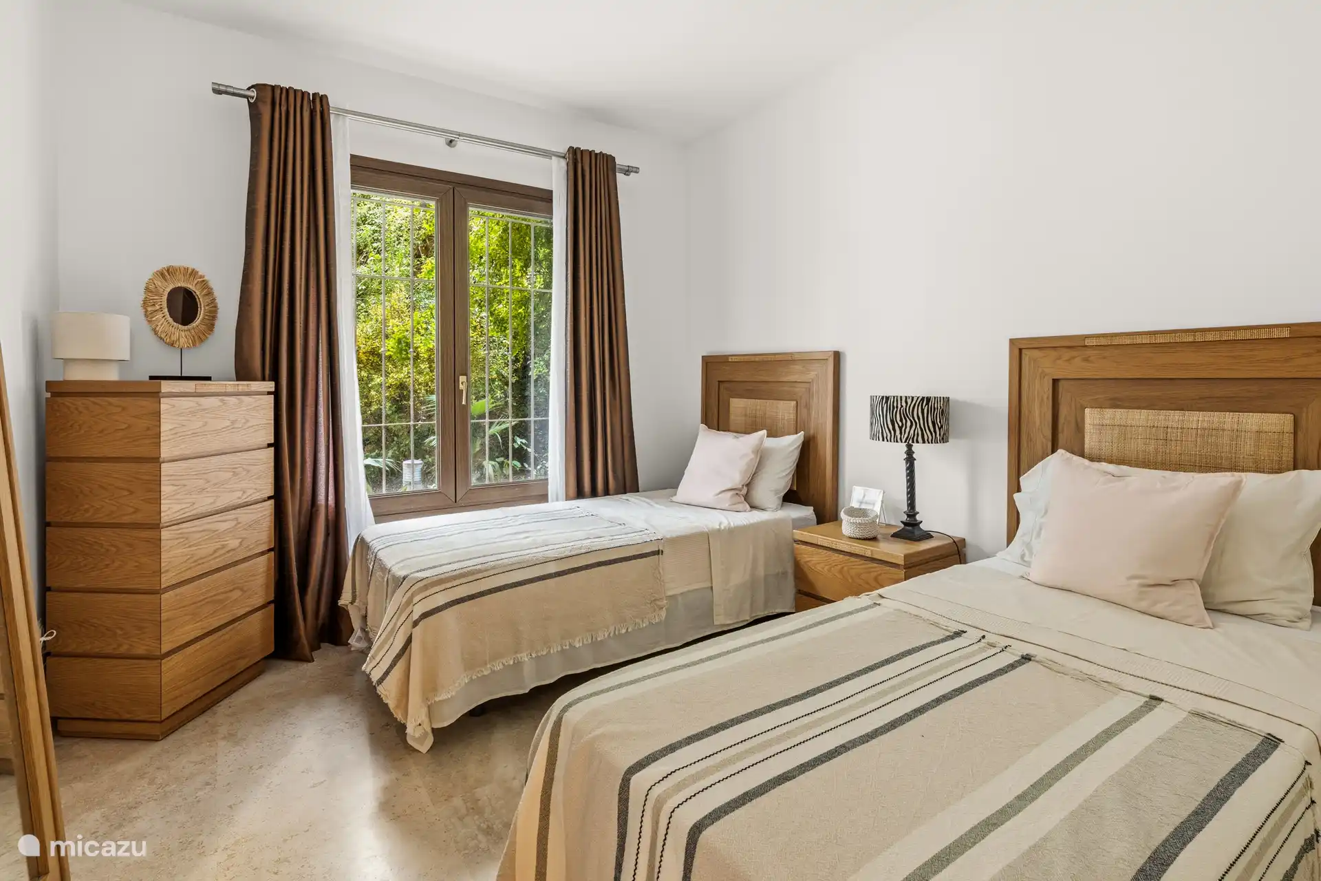 Chambre à l’arrière de l’appartement 