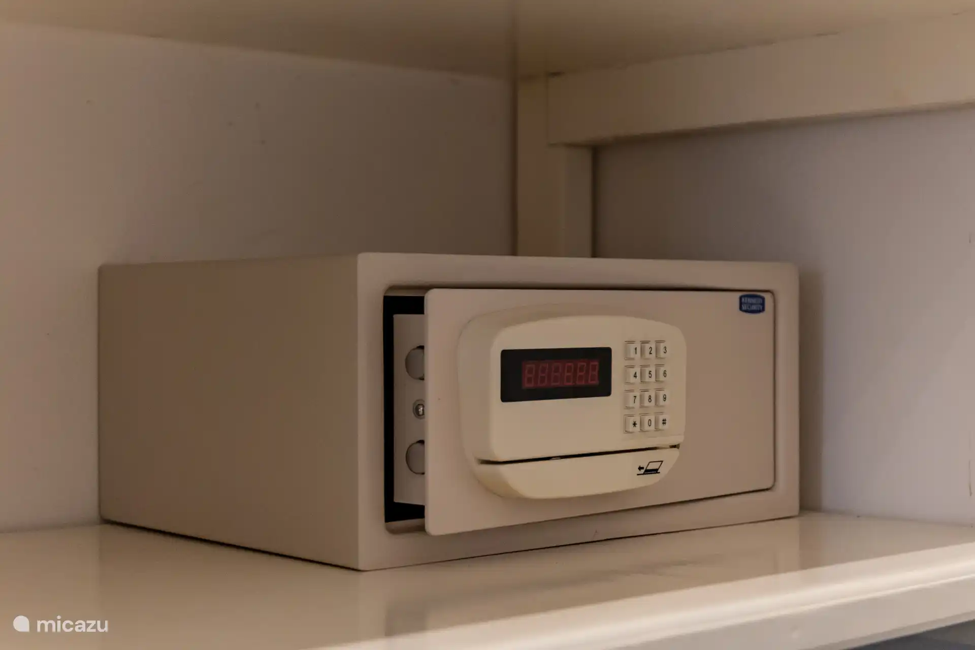 Alle Schlafzimmer sind mit einem Safe ausgestattet