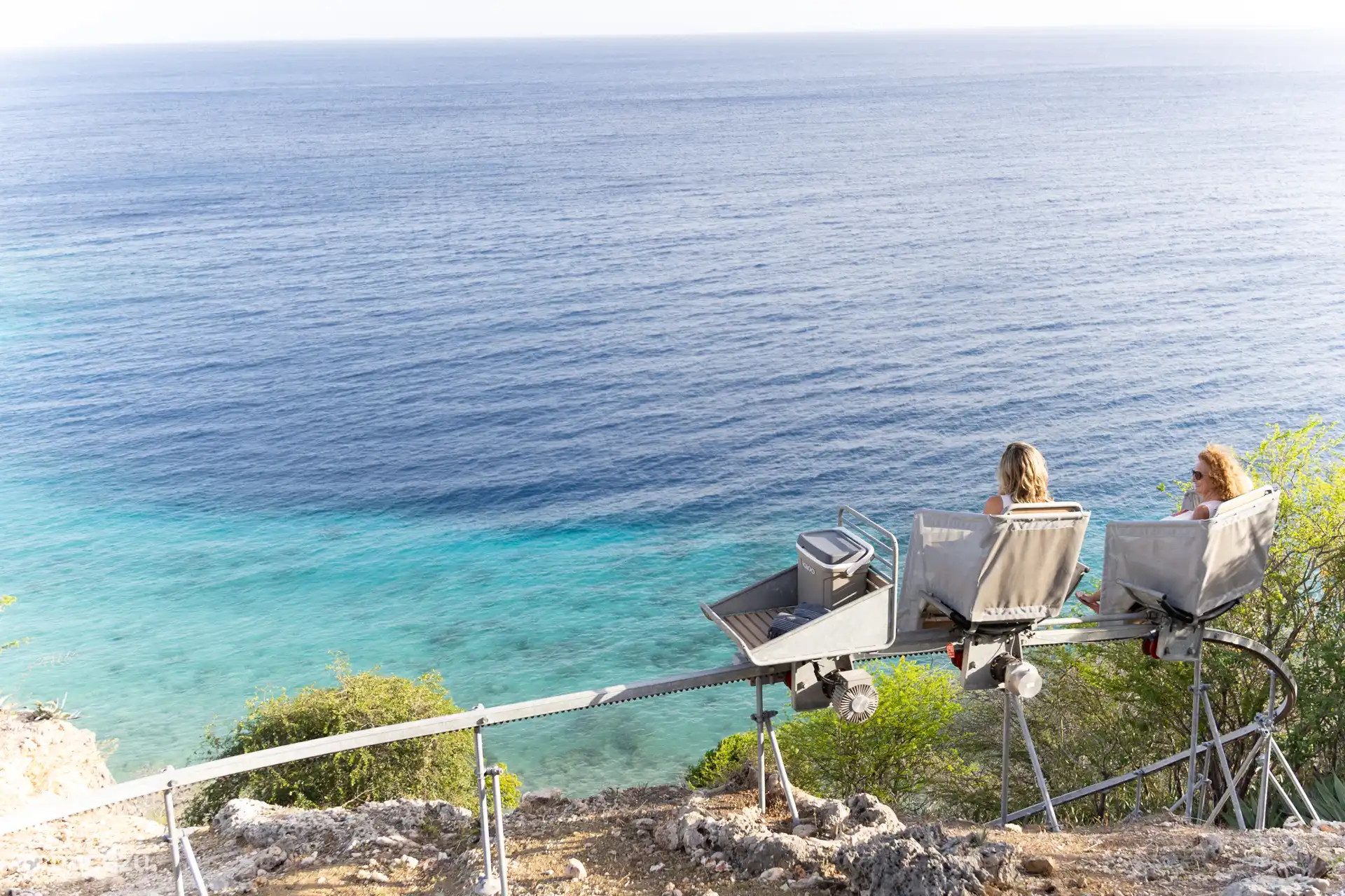 Mit der eigenen Einschienenbahn zum Privatstrand