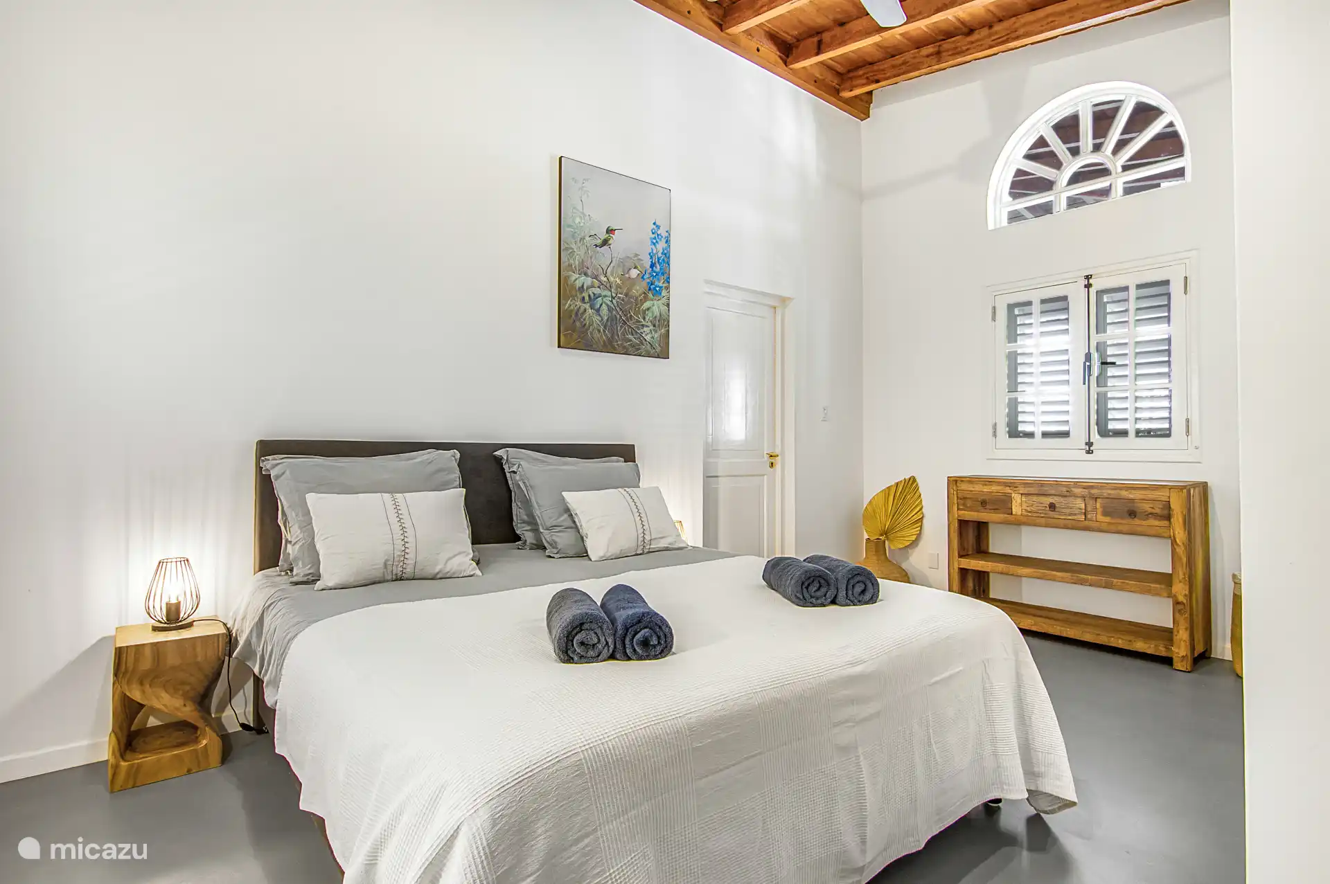 Schlafzimmer 3 von 5 mit eigenem Bad.