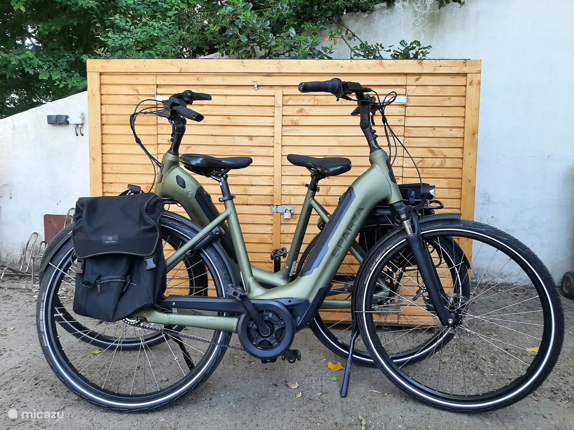 Die Elektrofahrräder können gemietet werden.