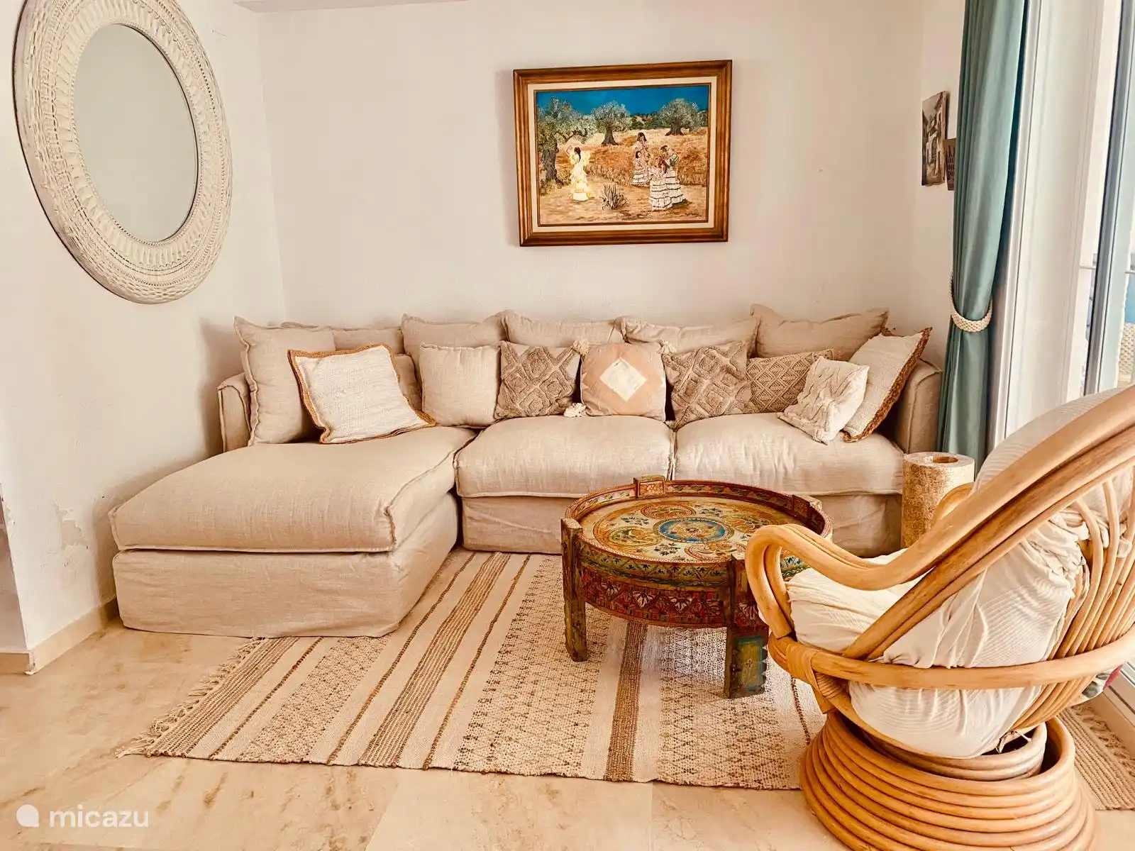 Woonkamer met ligbank
