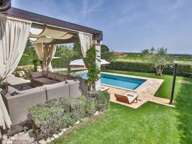 Villa Elizabet en Croacia, Istria, Kastelir-Labinci - villa vista