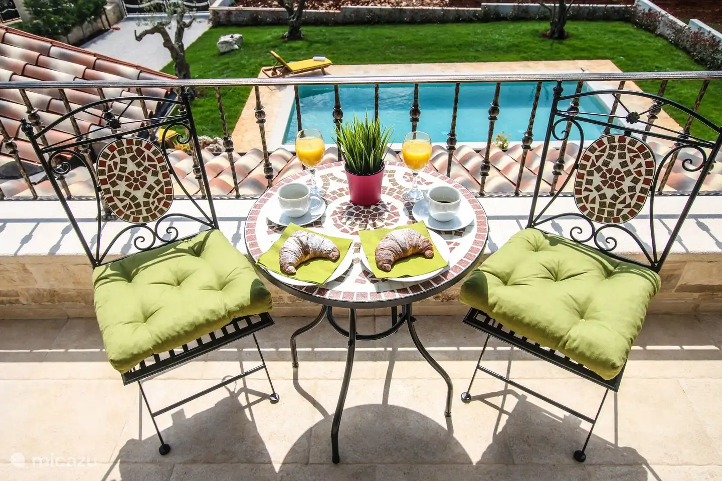 Sitzplatz auf dem Balkon