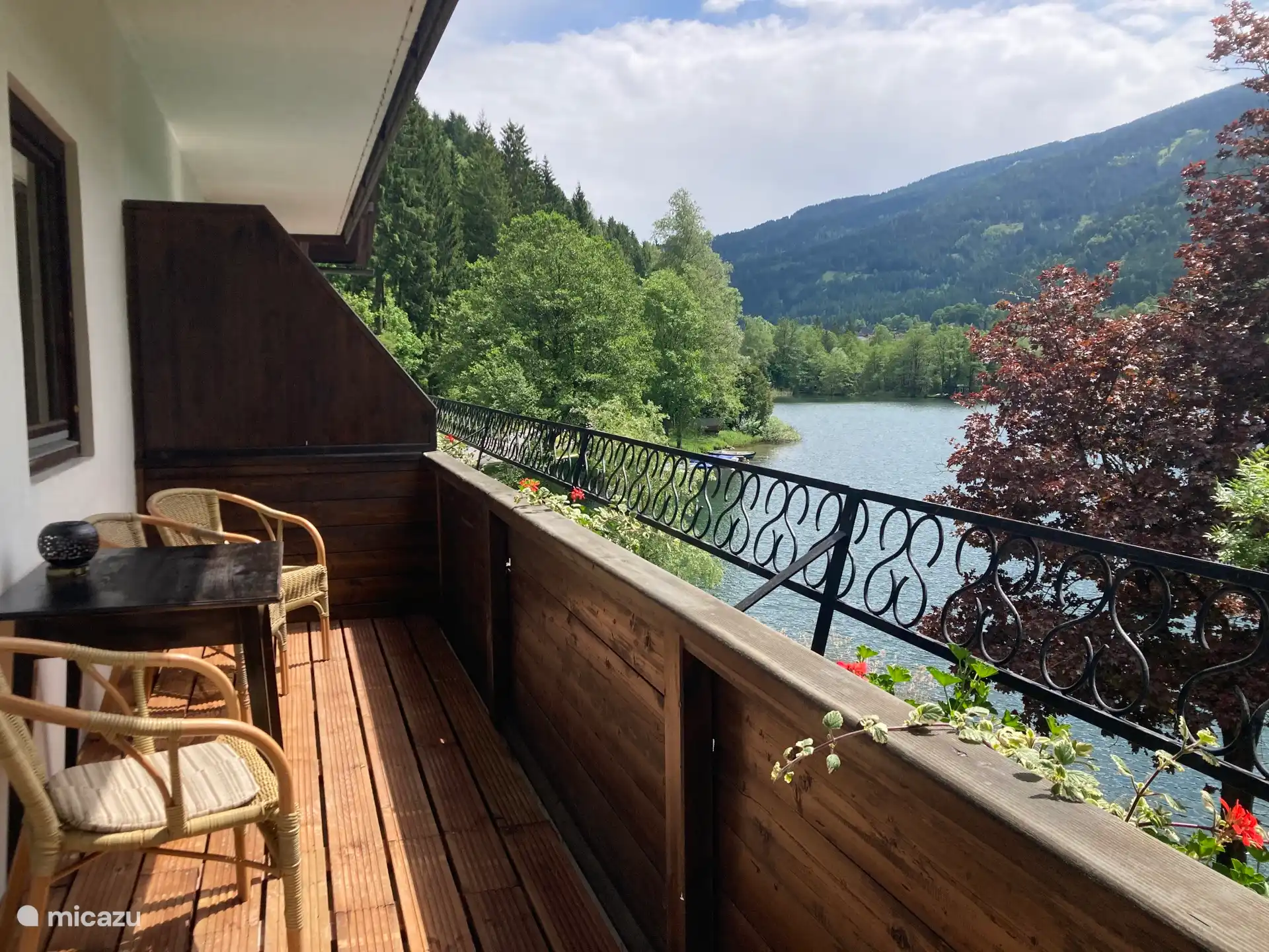 Balkon, Seeblick, Bergblick