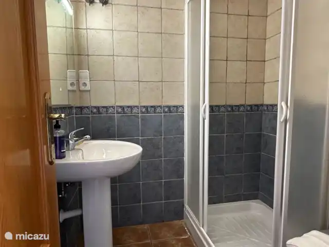 Fortaleza Alacant | Espagne, Costa Blanca, Gran Alacant - Santa Pola - villa La salle de bain à l'étage