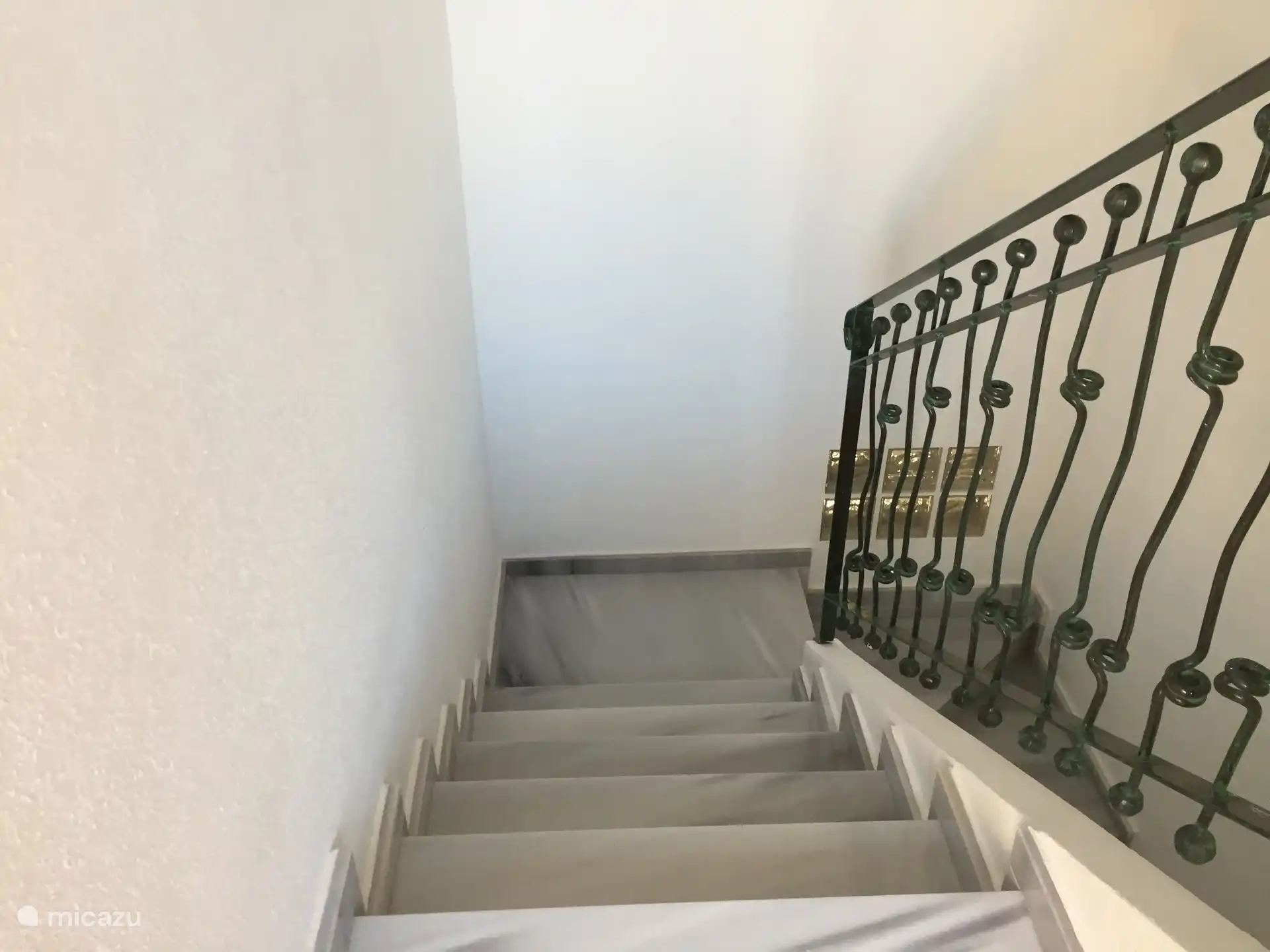 staircase upstairs