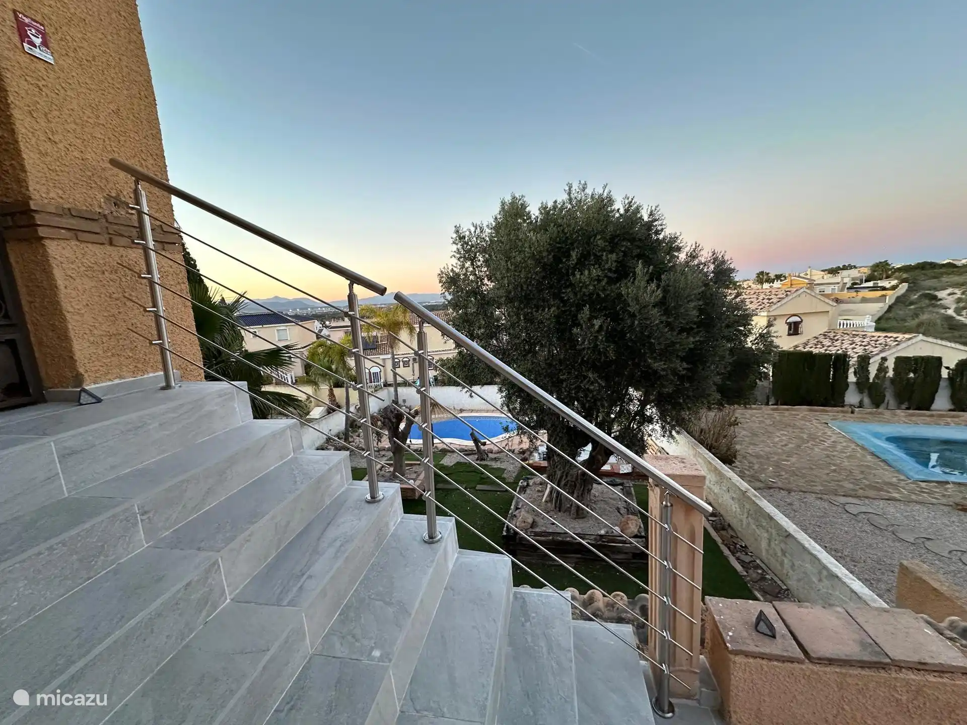 Garden and pool access