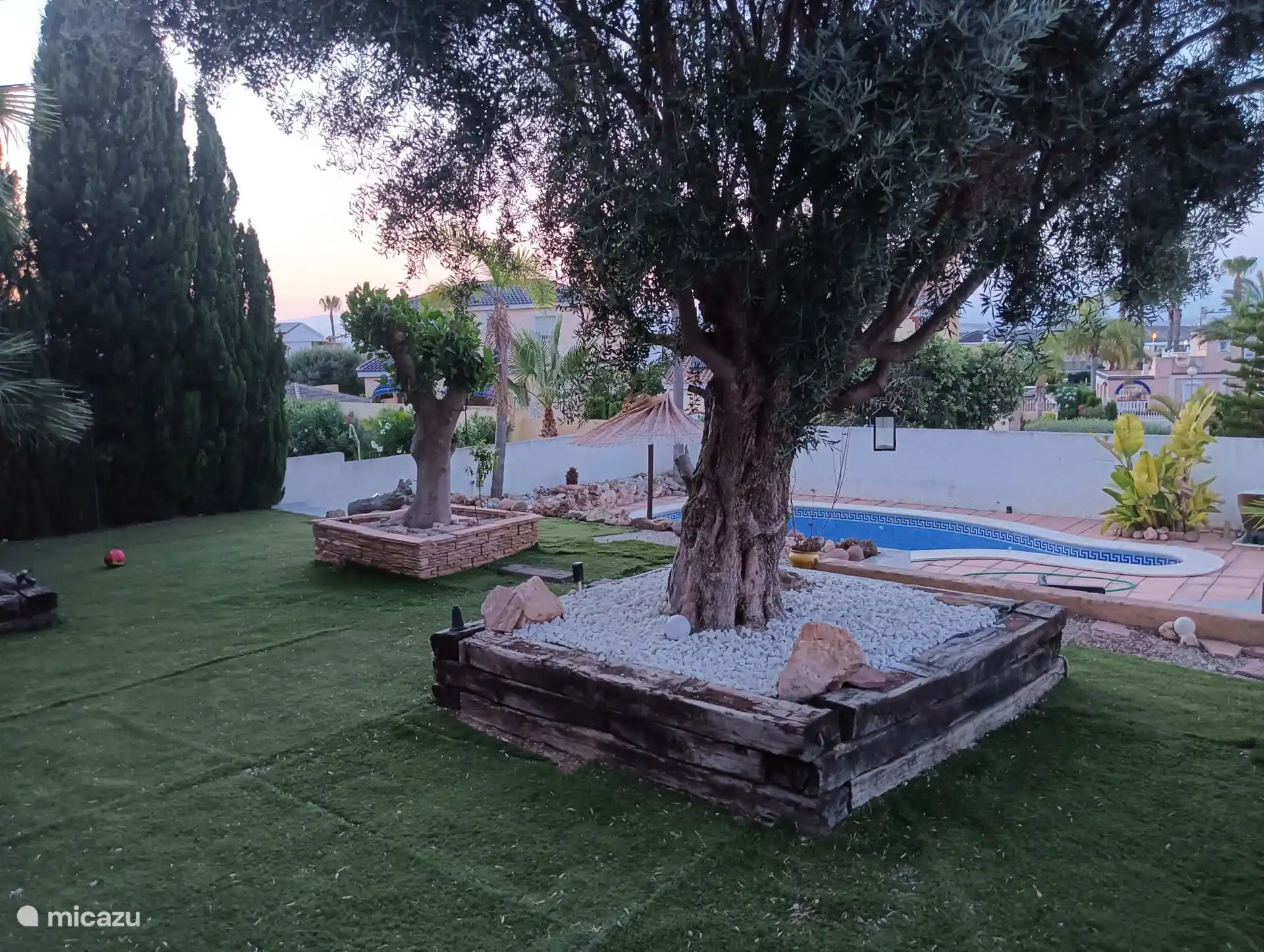 Large garden of 800 m2