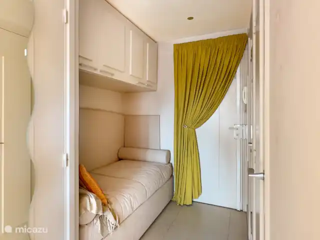 Location de Vacances France, Côte d'Azur, Cagnes-sur-Mer, appartement -  Parc des Vespins Charme Réservé aux adultes Lit supplémentaire