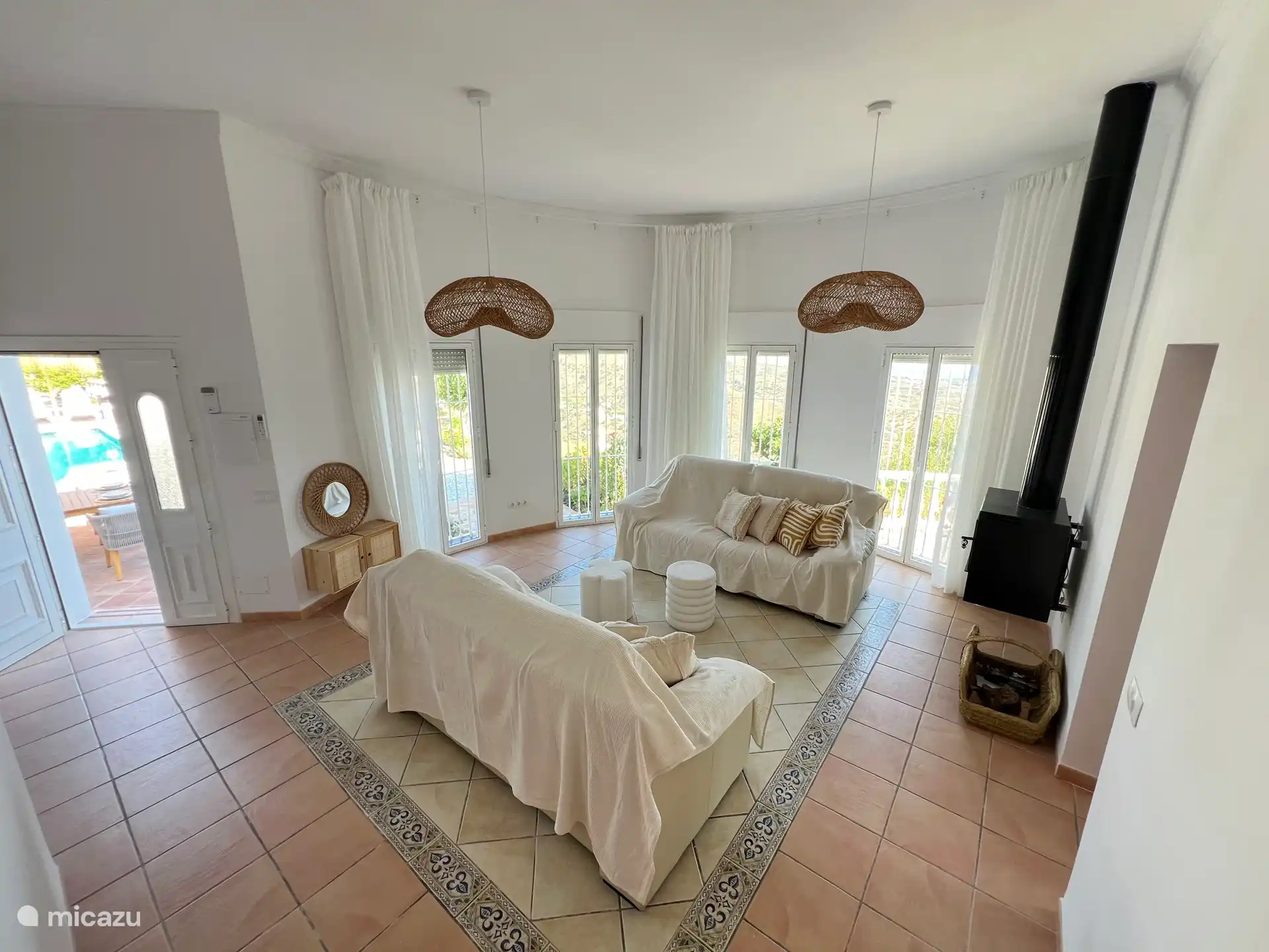 Wohnzimmer mit Klimaanlage 