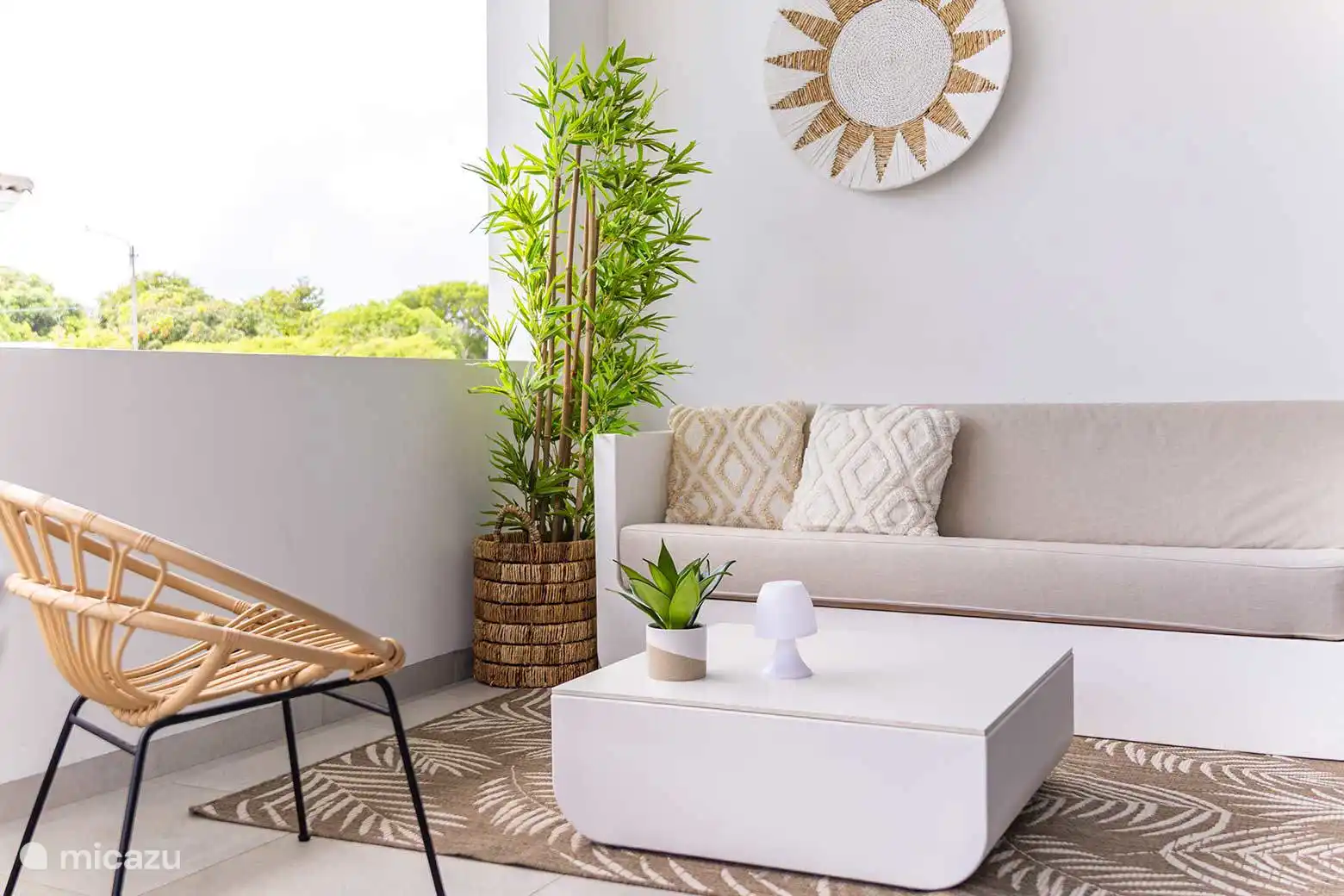 Sofá salón balcón