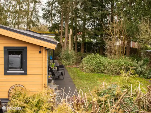 Chalet Birdsong | Pays-Bas, Gueldre, Wells - chalet Le chalet à l’extérieur et le jardin.