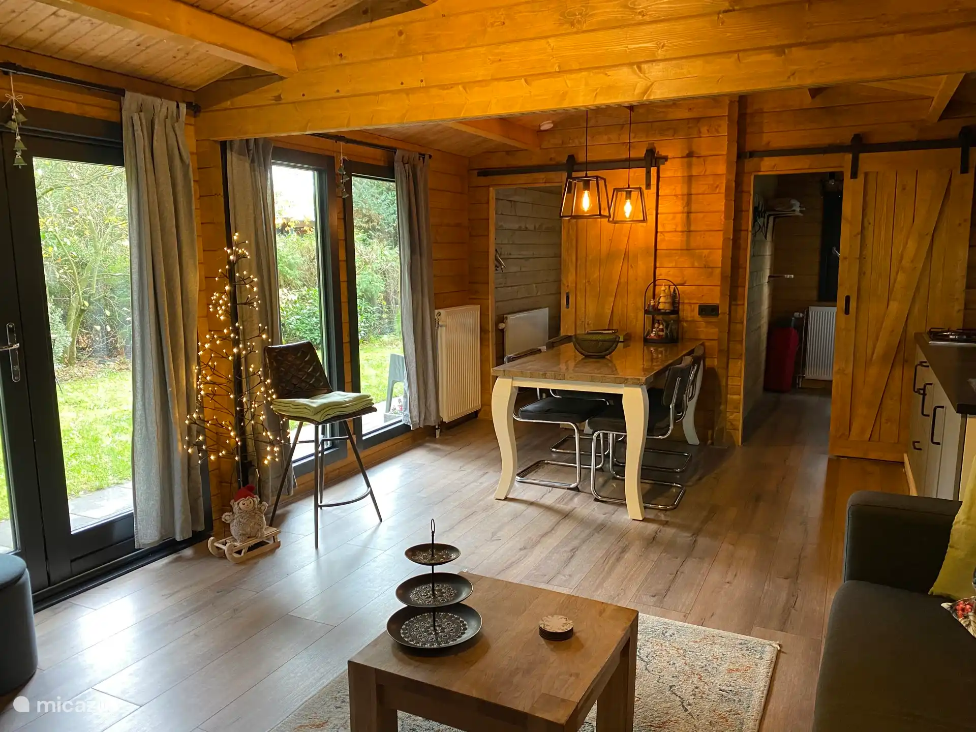 Encantador chalet en ambiente navideño