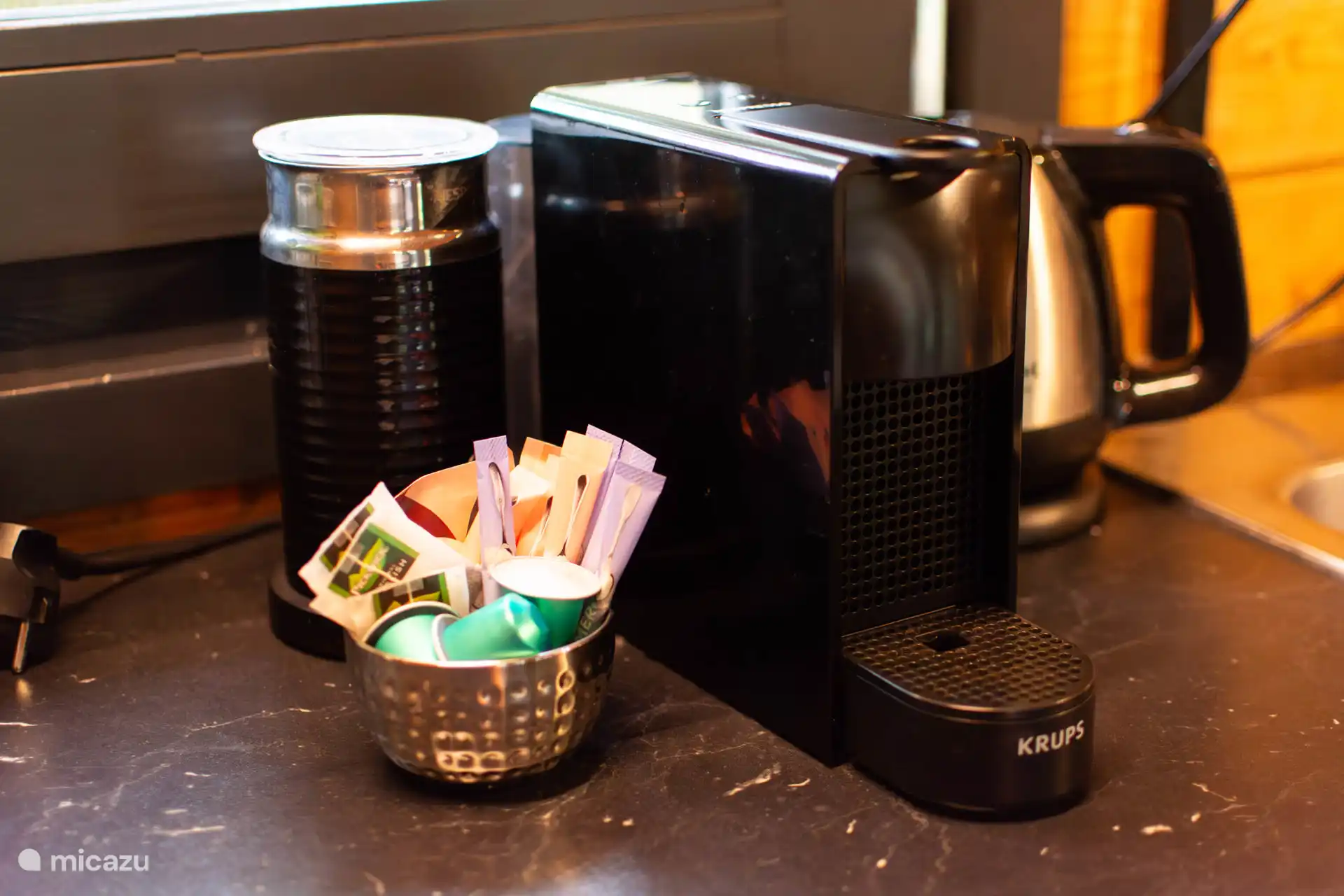 Beginnen Sie Ihren Urlaub mit einem Kaffee oder Tee.