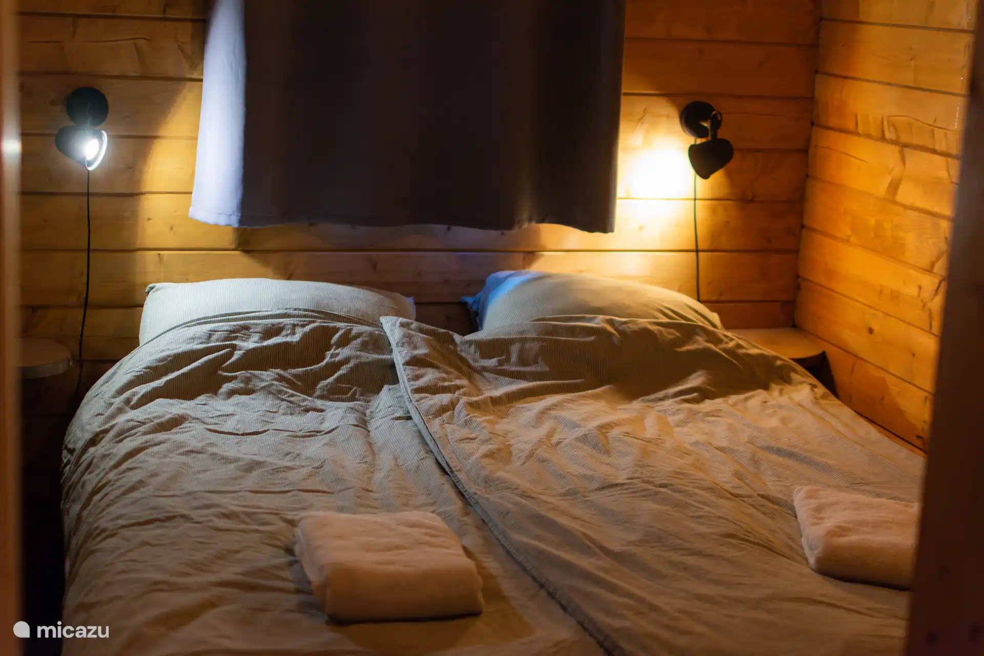 Das Doppelzimmer, ein gemütliches kompaktes Zimmer.