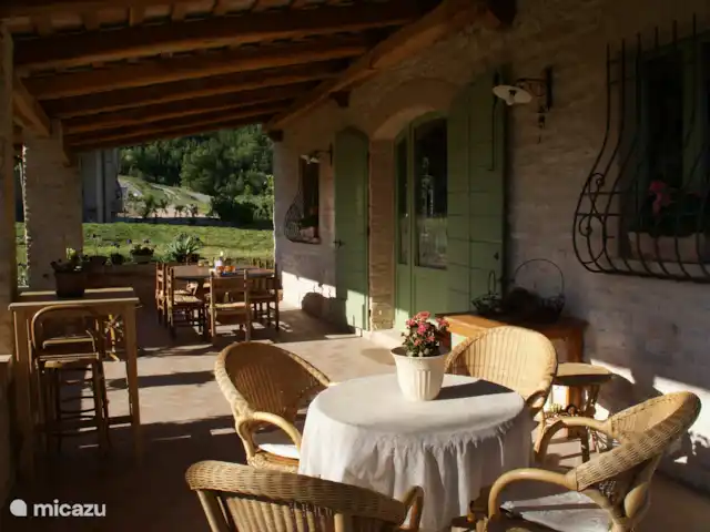 apartamento en Italia, Marche, Cagli Pesaro-Urbino – AGROTURISMO VELLANETA - AURORA NUESTRA PRECIOSA TERRAZA CUBIERTA