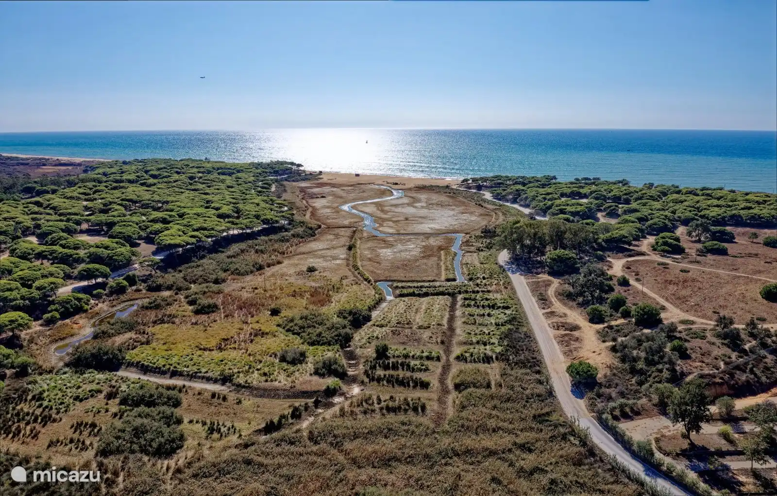 Distancia a la playa, completamente privado, sin vecinos