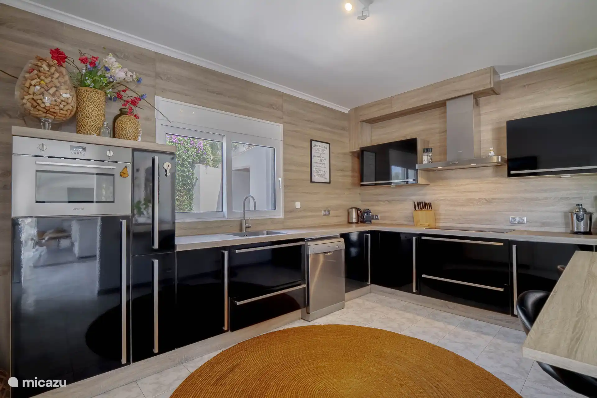 Was für ein Licht in der offenen Küche!