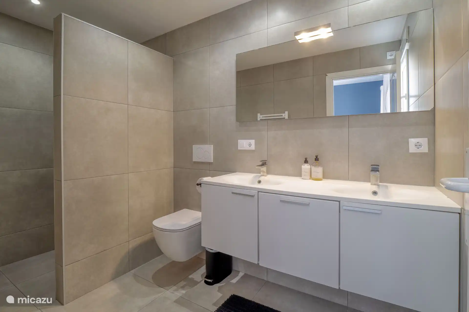 Frisch, modern und perfekt gepflegt.