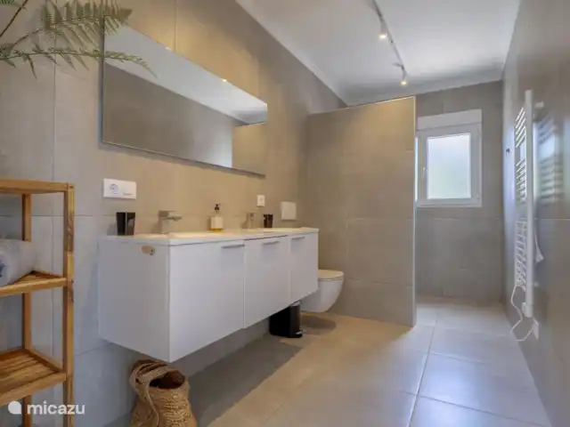 Casa La Paz | Espagne, Costa Blanca, Moraira - villa Une merveilleuse averse de pluie pour se réveiller.