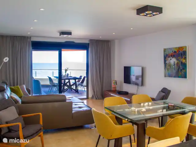 Appartement Bahia Blanca | Espagne, Costa Blanca, Altea - appartement Le salon est confortablement meublé avec de bons meubles.