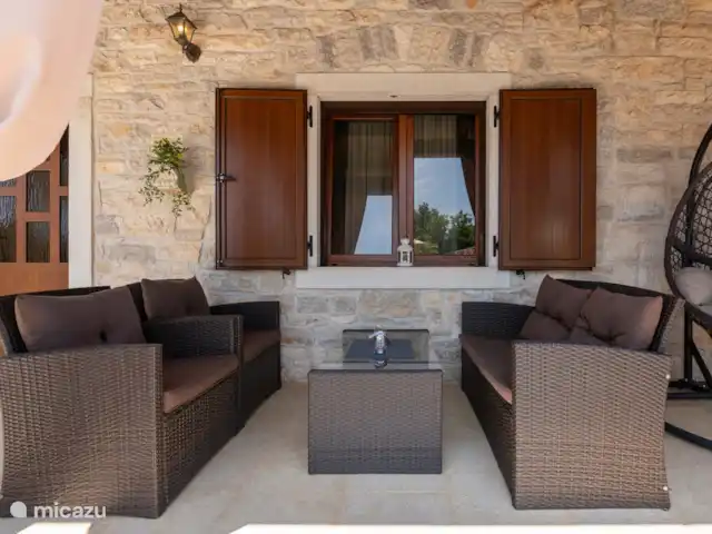 Villa Babici en Croacia, Istria, Kastelir-Labinci - villa veranda