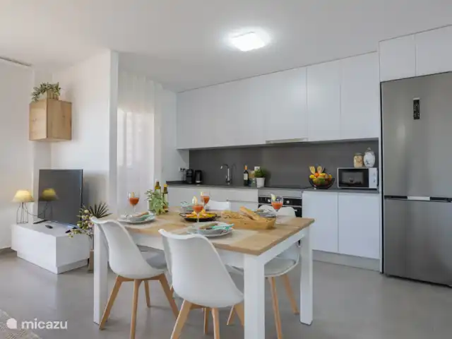 Kalimera  | Espagne, Costa Cálida, La Manga del Mar Menor - appartement cuisine et table à manger