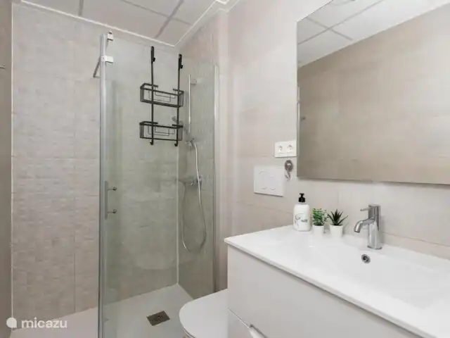 Location de Vacances Espagne, Murcia, Santiago de la Ribera, maison de vacances - Santiago SunnyVue sur la mer  La salle de bain