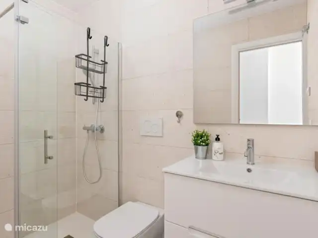 Location de Vacances Espagne, Murcia, Santiago de la Ribera, maison de vacances - Santiago SunnyVue sur la mer  La salle de bain