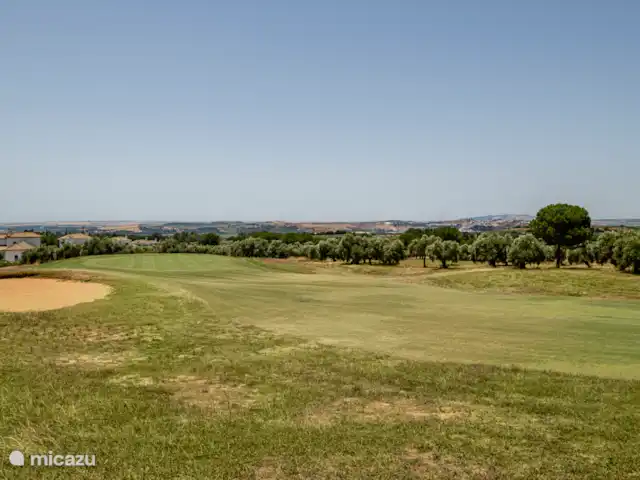 Acros Golf Villa huren in Spanje, Andalusië, Arcos De La Frontera - villa Fairway en green net buiten het huis
