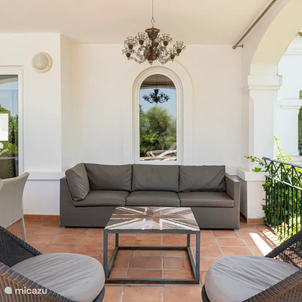 Acros Golf Villa