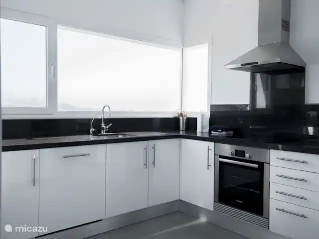 Villa Noreña | Espagne, Costa Blanca, Calpe - villa Cuisinez vos plats préférés sur la plaque de cuisson électrique à 4 brûleurs.
