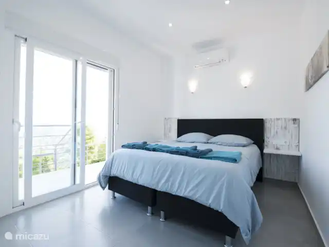 Villa Noreña | Espagne, Costa Blanca, Calpe - villa Les portes-fenêtres offrent une vue imprenable sur la mer.