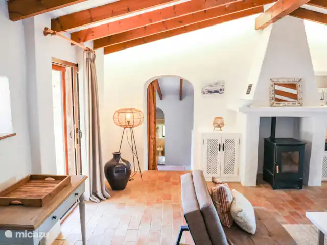 Finca Romantica huren in Spanje, Costa Blanca, Dénia - finca Muziek luisteren kan via de aanwezige muziekinstallatie.
