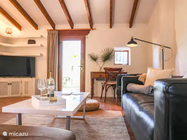 Finca Romantica huren in Spanje, Costa Blanca, Dénia - finca Er is een televisie aanwezig met Nederlandse zenders.