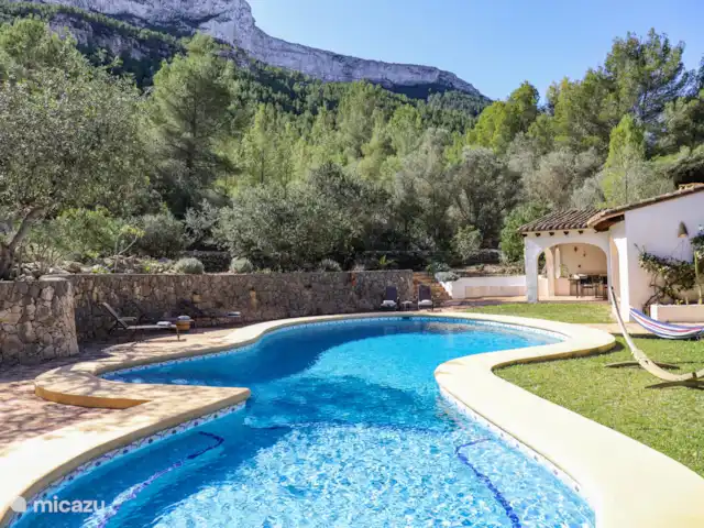 Finca Romantica huren in Spanje, Costa Blanca, Dénia - finca Zie jij jezelf hier al lekker liggen na een dagje strand?