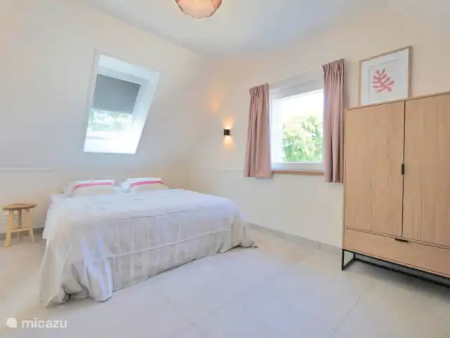 casa vacacional en Países Bajos, Holanda del Norte, Callantsoog – Villa Mar Dormitorio en el primer piso.
