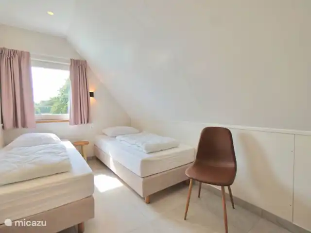 casa vacacional en Países Bajos, Holanda del Norte, Callantsoog – Villa Mar Dormitorio en el primer piso.